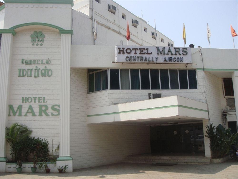 Hotel Mars Ченай Екстериор снимка